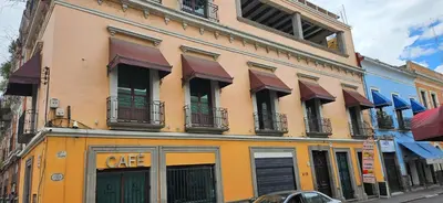 Edificio en el que se encuentra el hotel