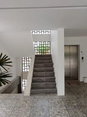 Plano de Hermoso Depto en Condominio Astoria