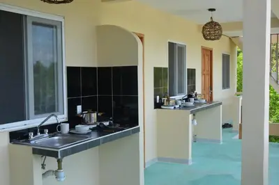 Una cocina o zona de cocina en Hotel Cristal Mazunte