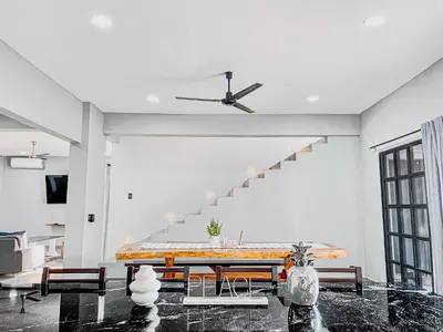 Zona de estar de Villa a 5 min a playa Zicatela con Alberca,Terraza y Starlink