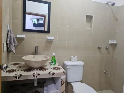 Un baño de Nayuu' Estudio