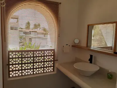 Un baño de Villa Ébano