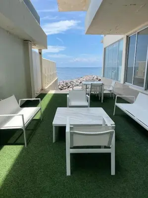 Un balcón o terraza de MAR DEL RIO - Torre Península - Playa privada