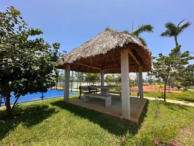 Jardín al aire libre en Casas MAJUM Corvus