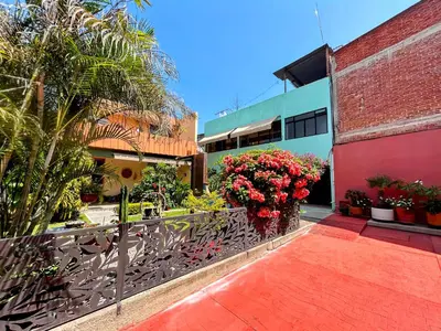 Jardín al aire libre en Luz Casa de Huespedes