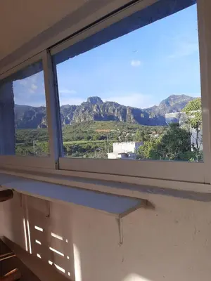 Plano de Casita con vista a las montañas