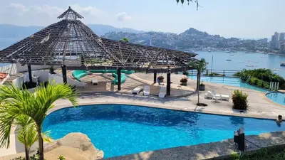 Piscina en o cerca de Departamento con la mejor Vista de Acapulco