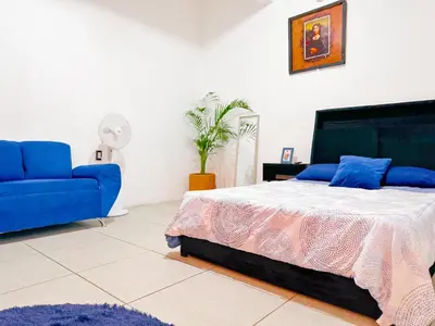 Plano de Center Rooms