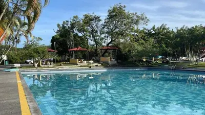 Piscina en o cerca de Casa Jarana