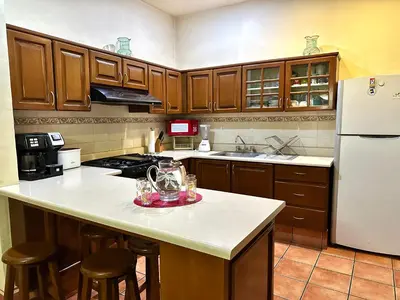 Una cocina o zona de cocina en Yoo House - Hab6