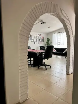Plano de CASA MERiTHIA, Céntrica Casa Ejecutiva