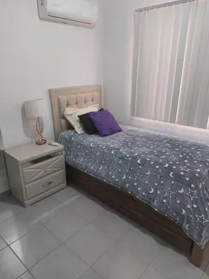 Plano de Hermoso departamento con alberca