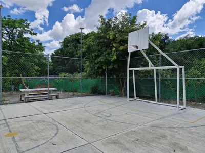 Instalaciones para jugar a tenis o squash en Casa Colibrí, Tuxtla Gutierrez o alrededores