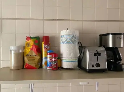 Utensilios para hacer té y café en Depto a 3 cuadras de la playa