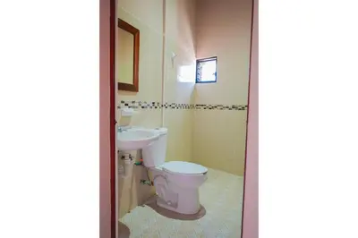 Un baño de Posada El Mágico