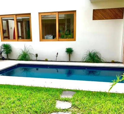 Piscina en o cerca de Casa cerca de la playa, piscina, starlink