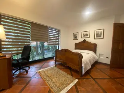 Plano de Casa entre árboles