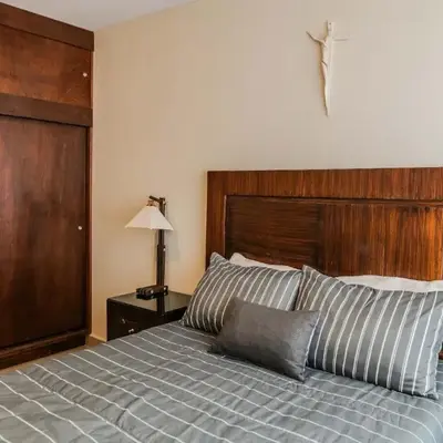Home in Gated Community near Valquirico & Airport