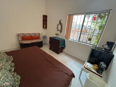 Cama o camas de una habitación en Recámara para dos personas, WiFi y piscina