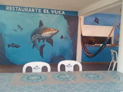 Un restaurante o sitio para comer en Hostal