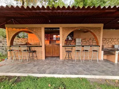 Un patio o zona al aire libre en Quinta El Guitarron