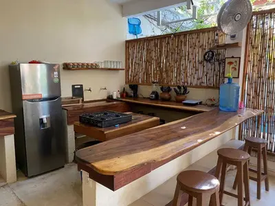Una cocina o zona de cocina en Casa Selva casa privada con alberca, en Punta