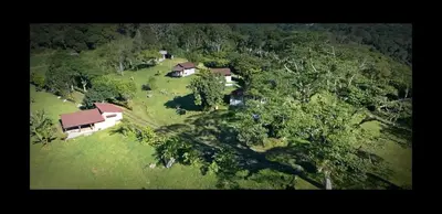 Paisaje cerca de este tented camp