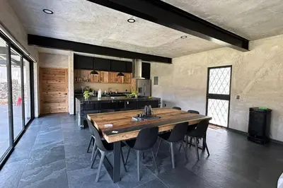 Una cocina o zona de cocina en ACOGEDORA CASa EN MALINALCO