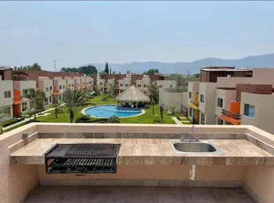 Piscina en o cerca de Casa Sauces Sur, alberca, billar, roof garden privado