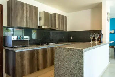 Una cocina o zona de cocina en Modern House 3 Bedrooms & Pool Acapulco