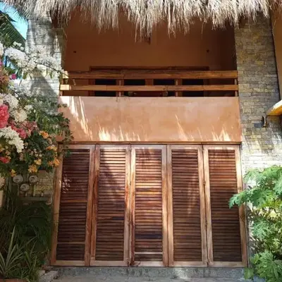 Casa XhunaXhia