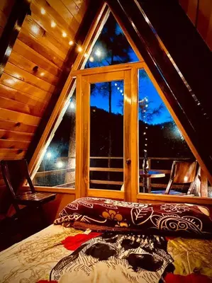 Cama o camas de una habitación en Cabaña privada en el bosque, cerca al rio Starlinkk