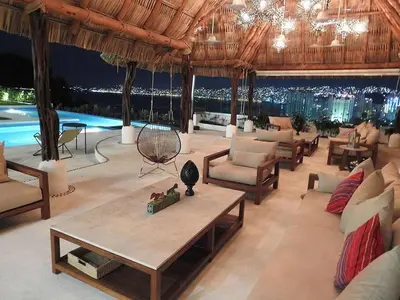 Piscina en o cerca de Casa renta Acapulco Villas Leo