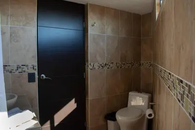 Un baño de Casa Atlixco con alberca