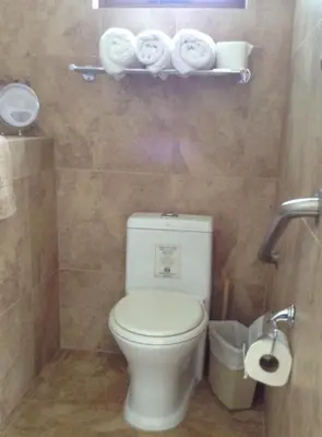 Un baño de Villas de Brisas