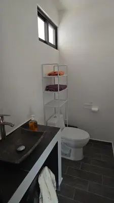 Un baño de La Casa del Sol