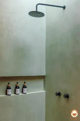 Un baño de Coyote, 6BR Ocean View Villa, Playa del Amor