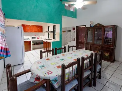 Una cocina o zona de cocina en Casa de la abuela costeña