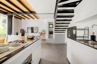Una cocina o zona de cocina en RB109 - 2BR - 2BTh