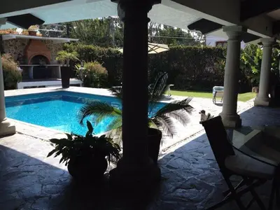 Piscina en o cerca de Enchanting Hacienda-Style Retreat in Cuernavaca