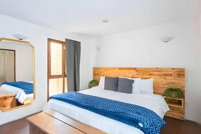 Plano de 17th Century “Casa de la Virgen” | 5Beds + Parking