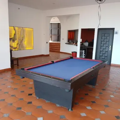 Mesa de billar en Hotel Alondra
