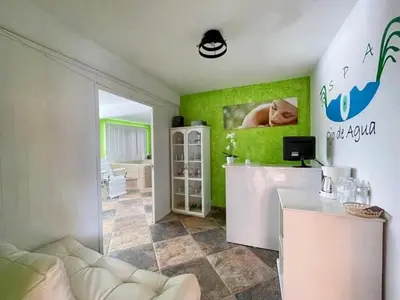 Una televisión o centro de entretenimiento en Hotel Cristal Chignahuapan