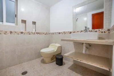 Un baño de Hotel Del Profe, Huatulco