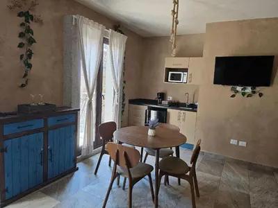 Una televisión o centro de entretenimiento en Loft Belterra¡Tu escape en ValQuirico Centro!