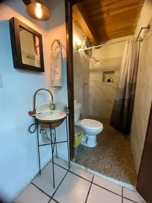 Un baño de Hostal Luz de Luna Nuyoo