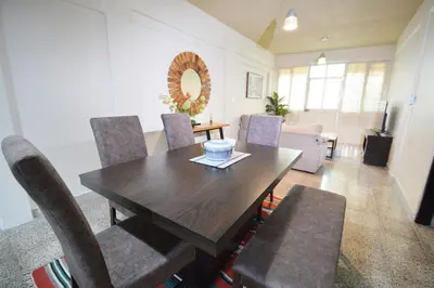 Zona de estar de Departamento Runa, amplio, bonito y acogedor, completo de 2 recámaras y 3 camas matrimoniales