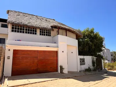 Edificio en el que se encuentra la habitación en casa particular