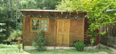 Jardín al aire libre en Cabaña la ira