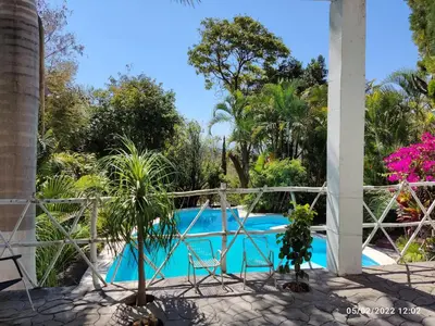 Piscina en o cerca de Quinta Santa Martha I